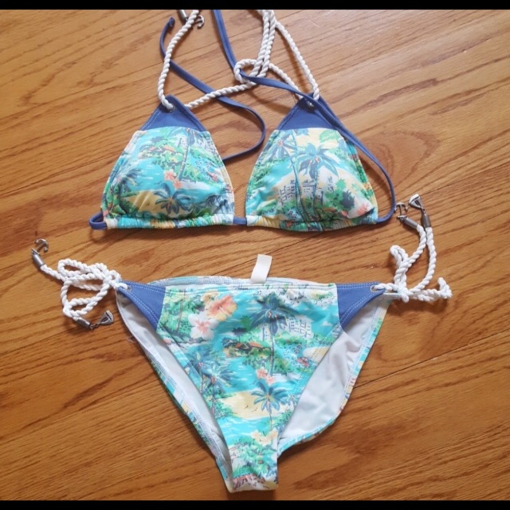 Sperry Tropical Set Bikini with tie sides